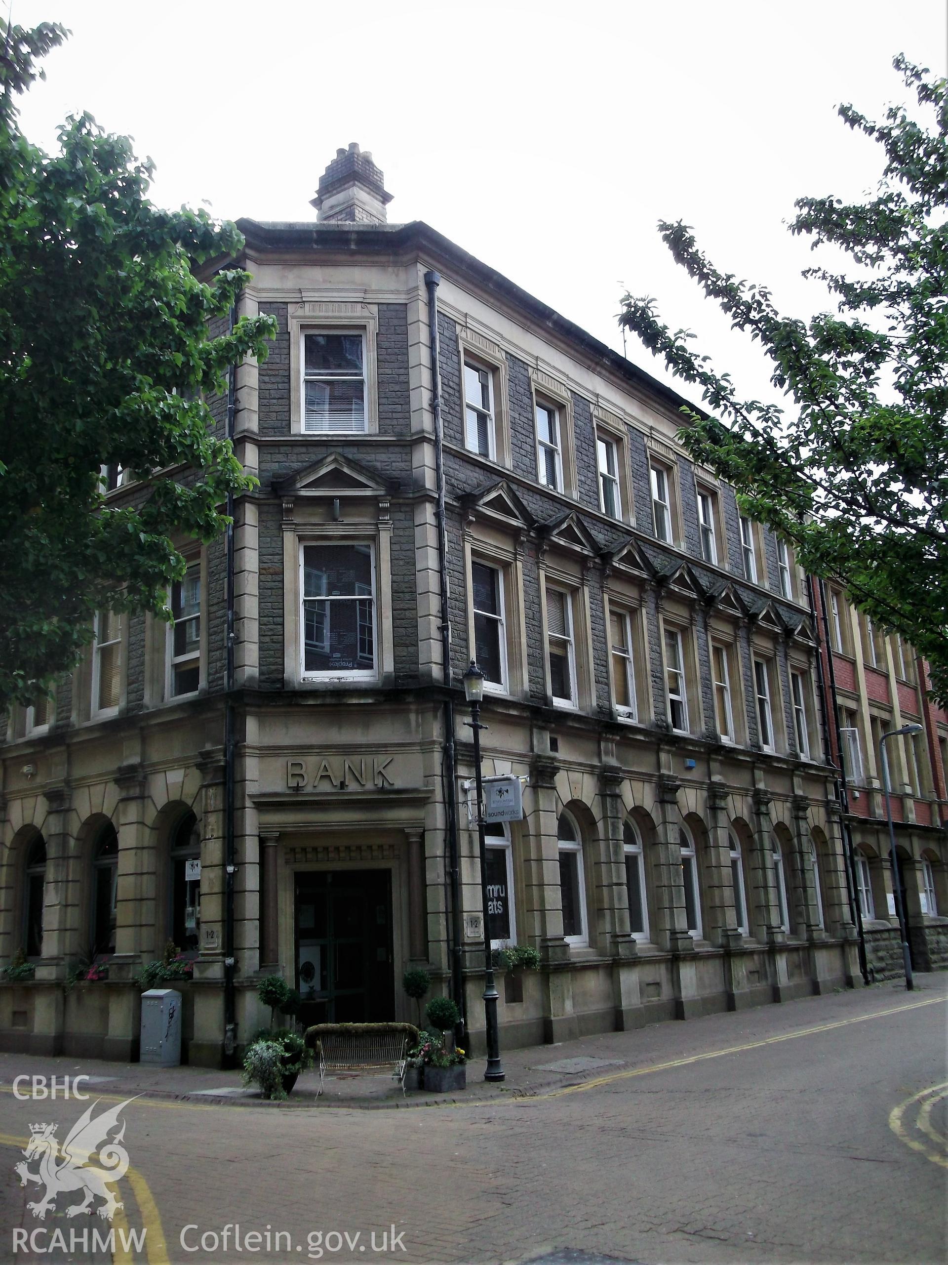 Colour photograph showing exterior of Lloyd's Bank, Mount Stuart Square, Butetown, taken by Adam Coward on 10th July 2018.