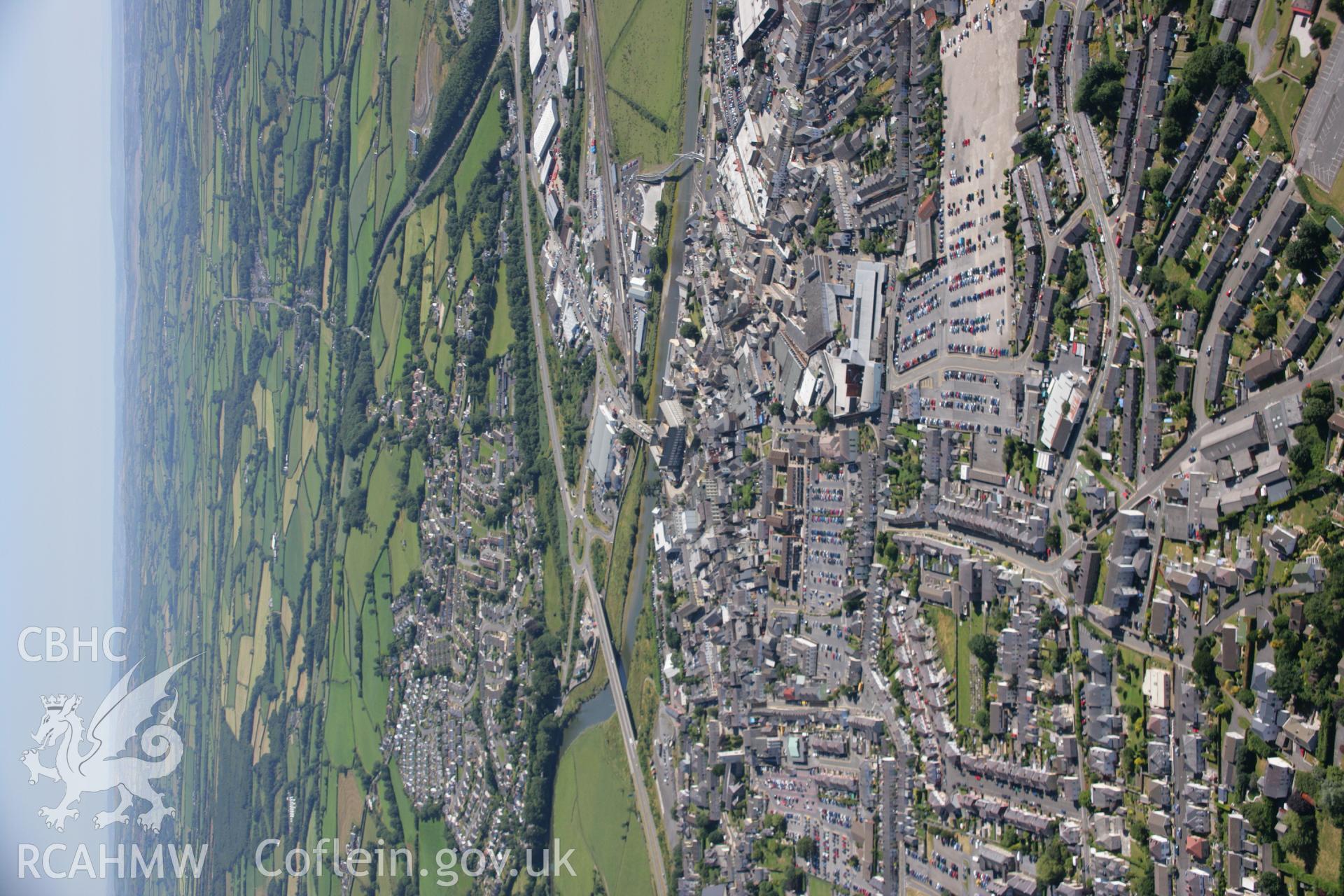RCAHMW colour oblique aerial photograph of Carmarthen. Taken on 24 July 2006 by Toby Driver.
