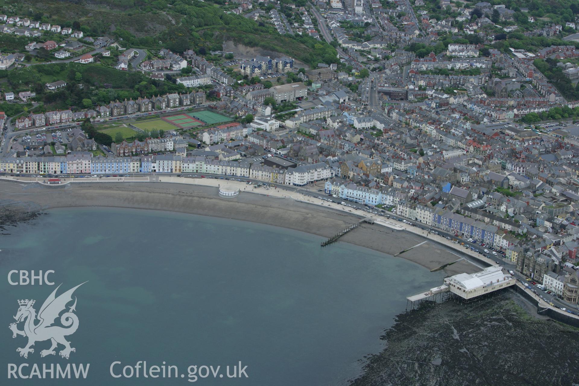 RCAHMW colour oblique photograph of Aberystwyth town, with the Royal Pier and Pavillion. Taken by Toby Driver on 20/05/2008.
